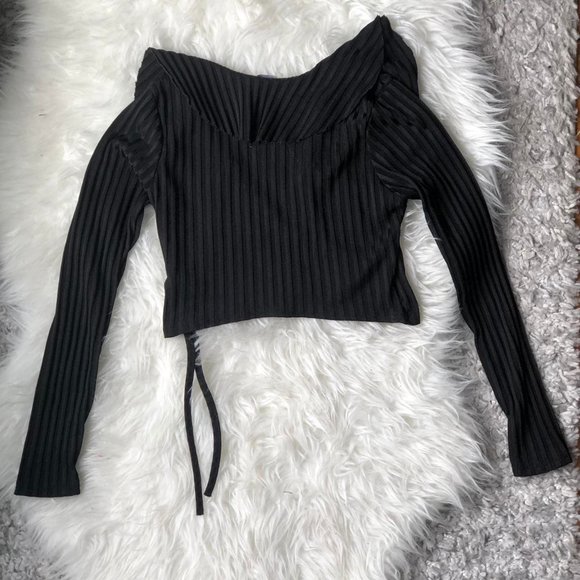Boohoo Frill Long Sleeve Crop Top - Picture 5 of 5